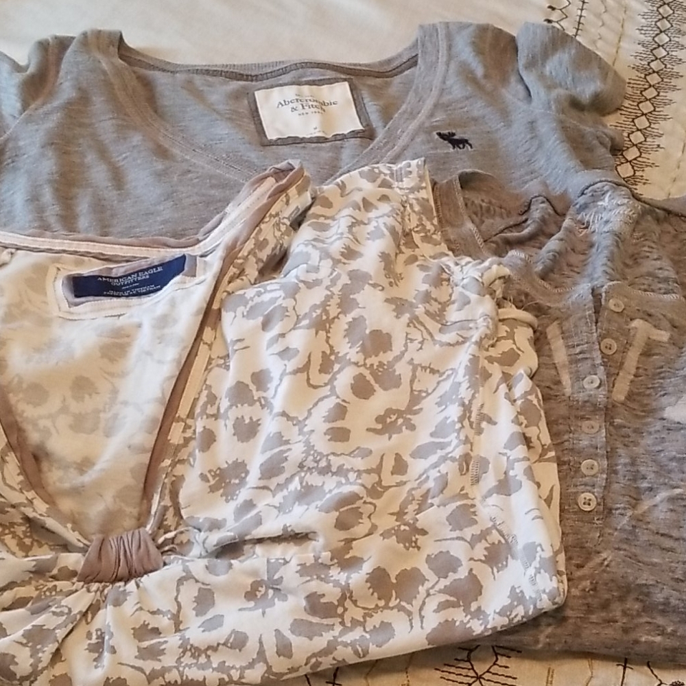 American Eagle/Abercrombie Shirt Bundle